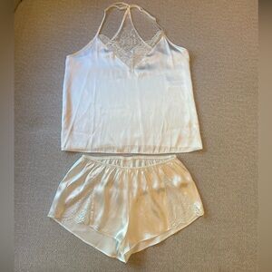 Nordstrom Body/Corps Off-White Lace Sleepwear Set